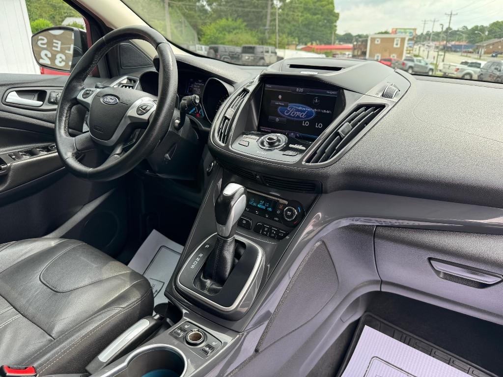 2013 Ford Escape - $8,995