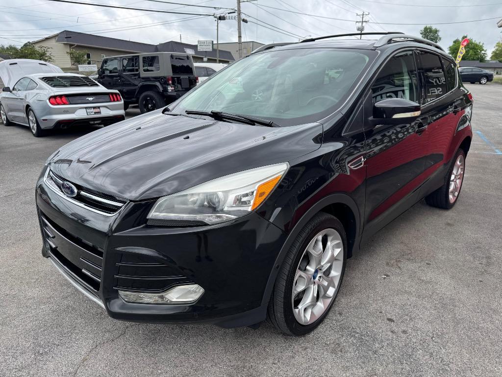 2013 Ford Escape - $8,995