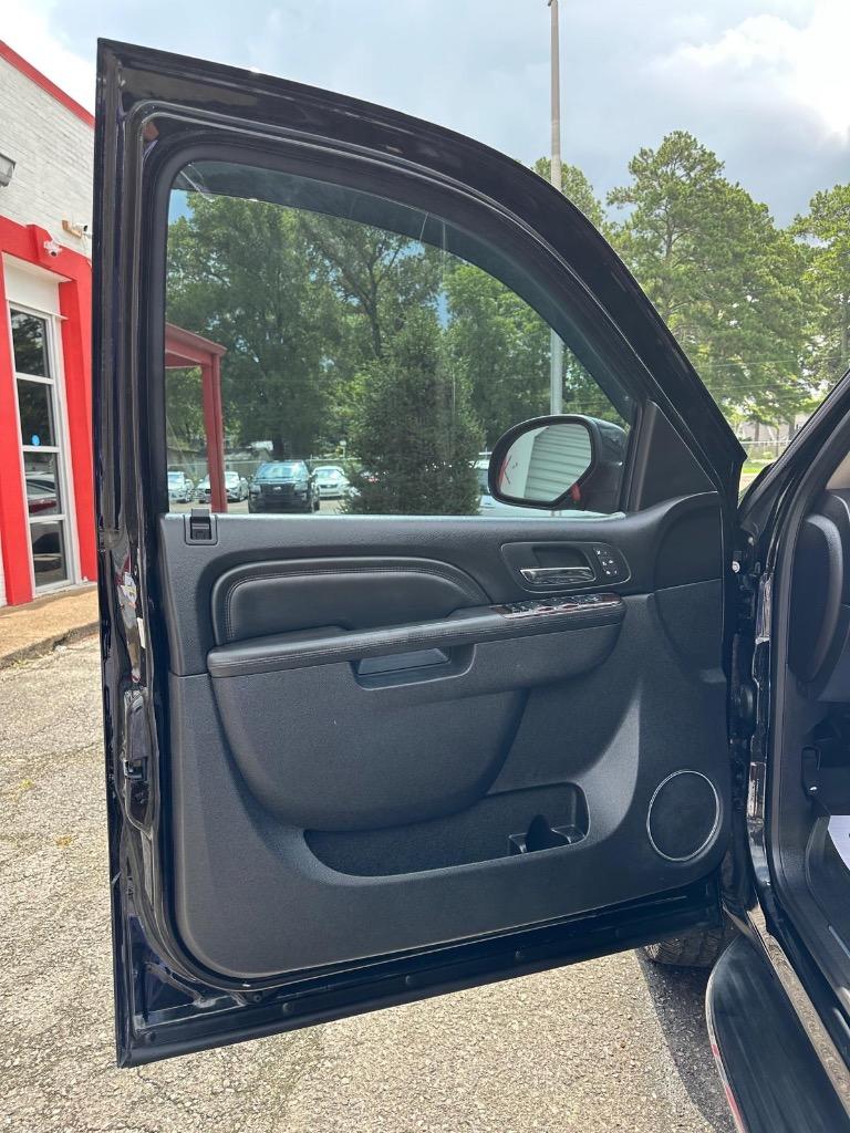 2013 GMC Yukon - $12,995