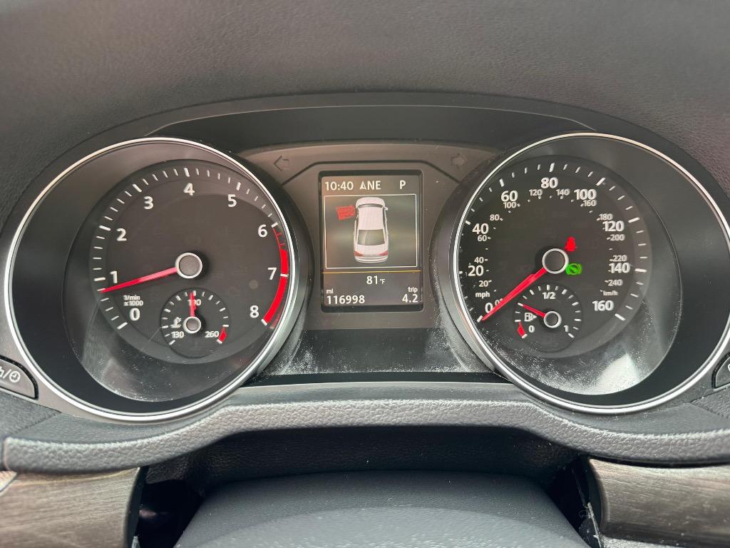 2017 Volkswagen Passat - $13,995