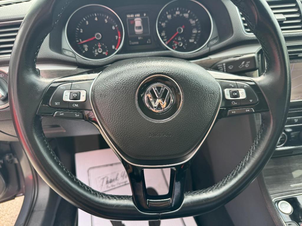 2017 Volkswagen Passat - $13,995