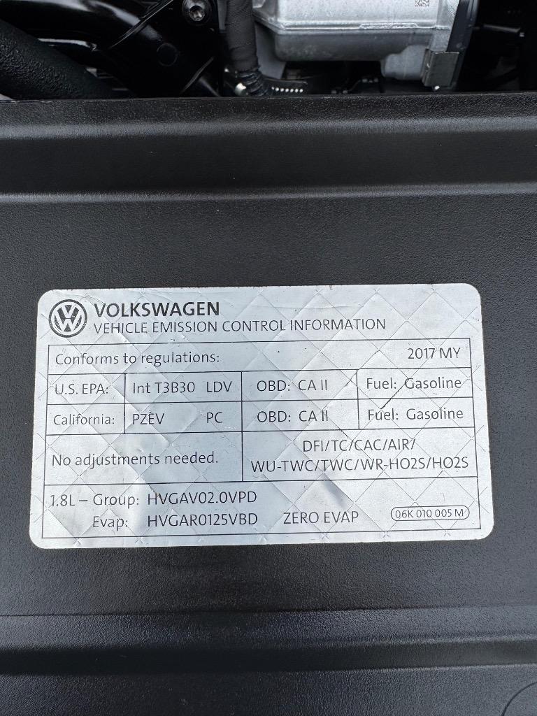 2017 Volkswagen Passat - $13,995