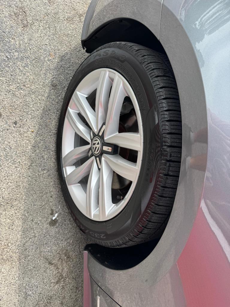 2017 Volkswagen Passat - $13,995