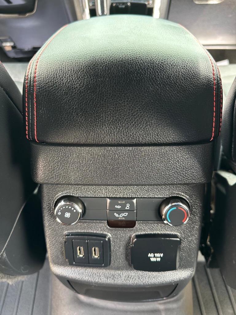 2017 Ford Explorer - $15,995