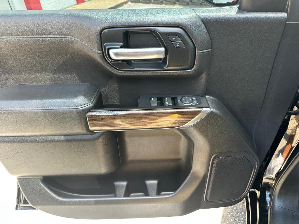 2020 Chevrolet Silverado - $19,995
