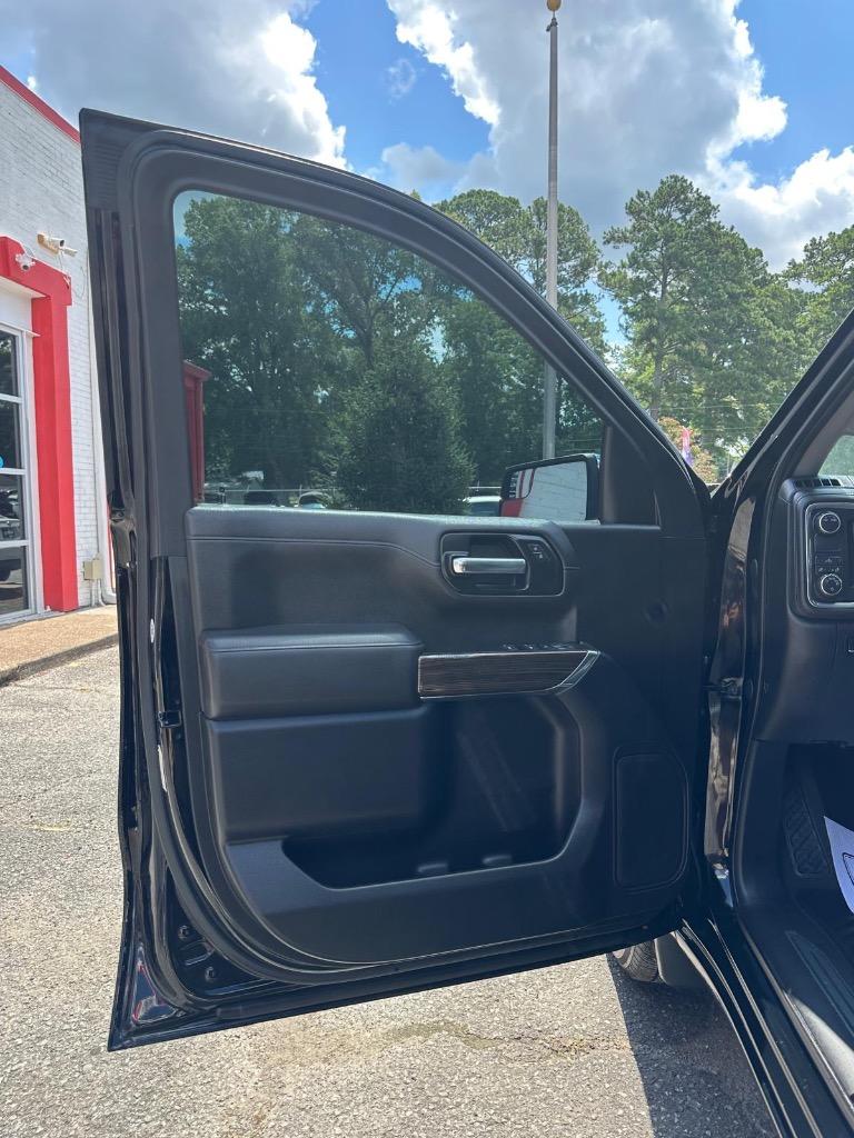 2020 Chevrolet Silverado - $19,995