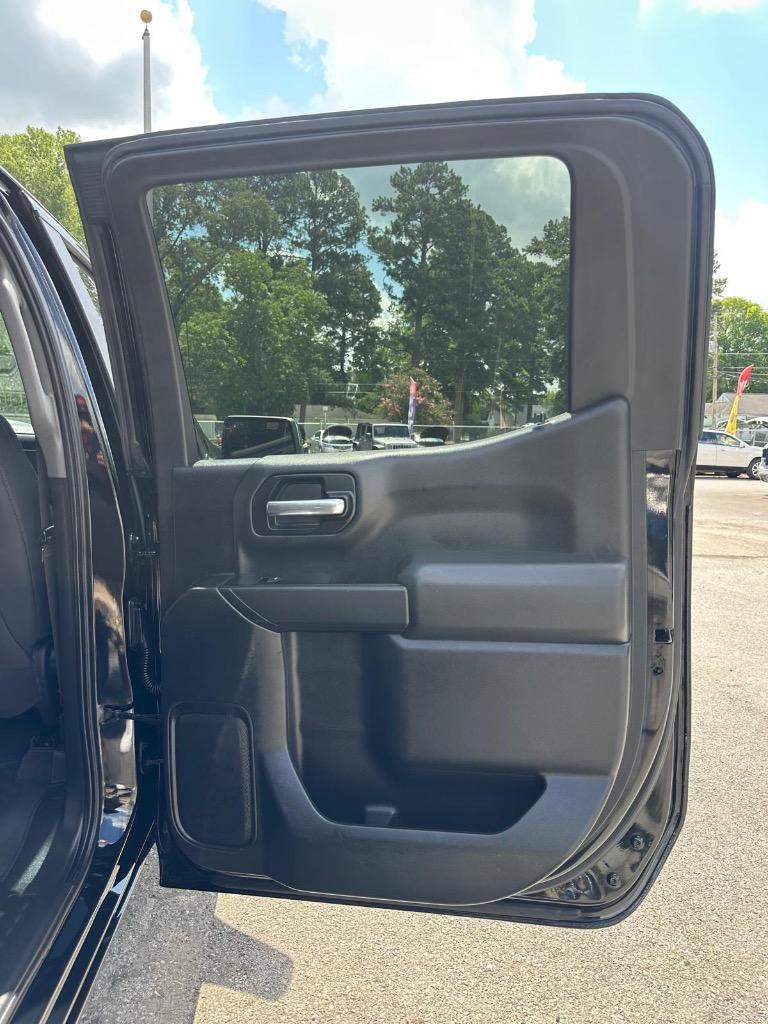 2020 Chevrolet Silverado - $19,995