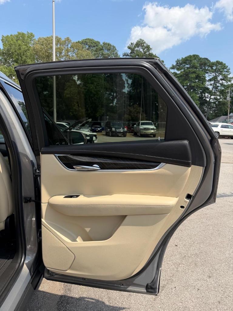 2017 Cadillac XT5 - $15,995