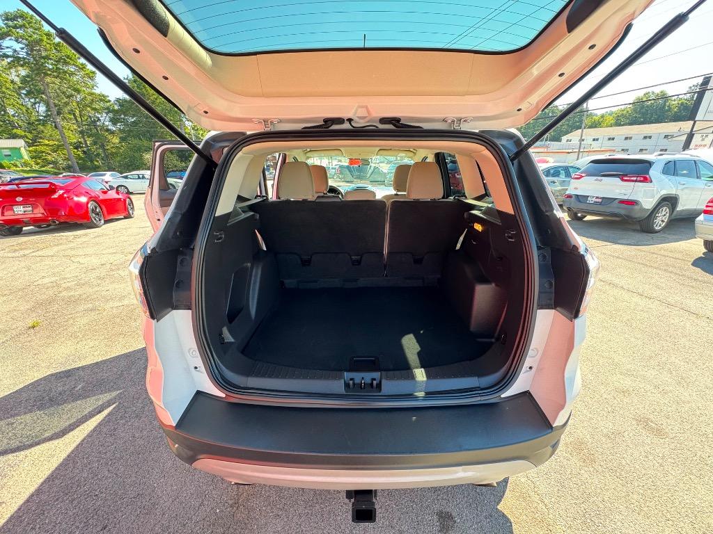 2018 Ford Escape - $11,995