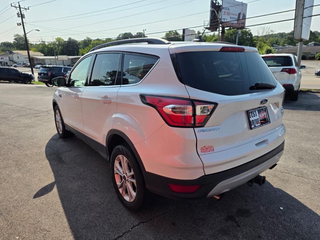 2018 Ford Escape - $11,995