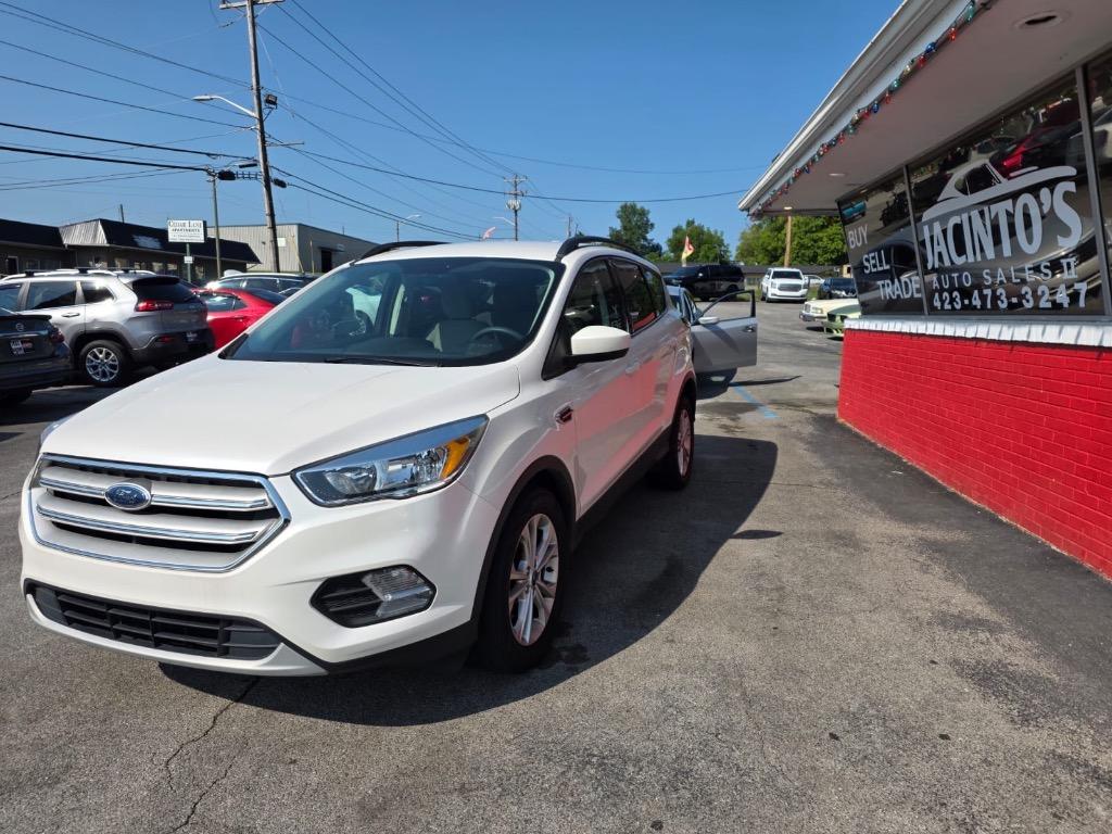 2018 Ford Escape - $11,995