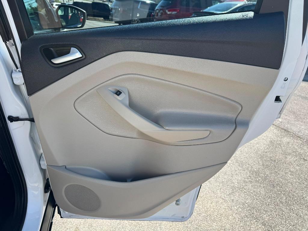 2018 Ford Escape - $11,995