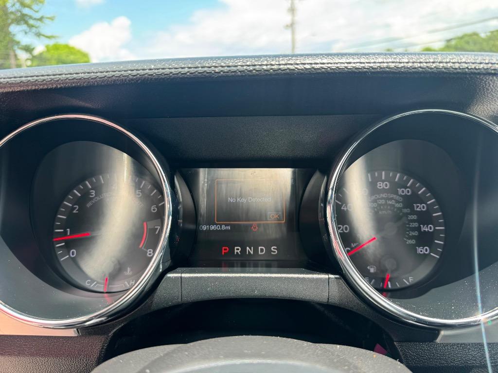 2015 Ford Mustang - $17,995