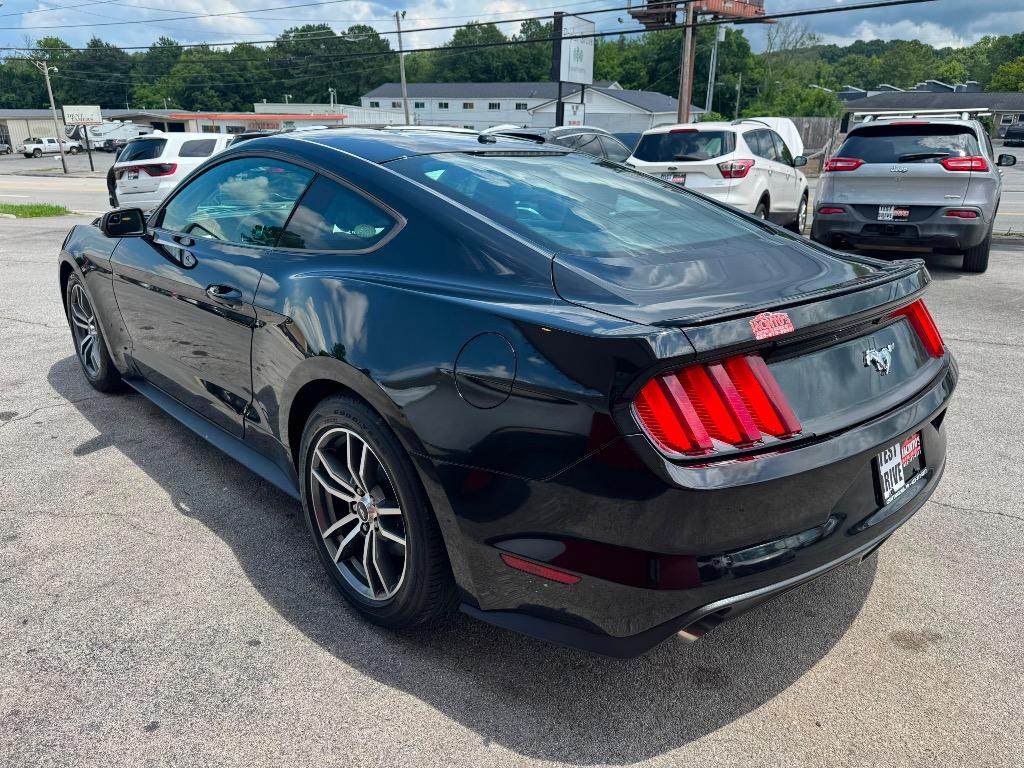 2015 Ford Mustang - $17,995