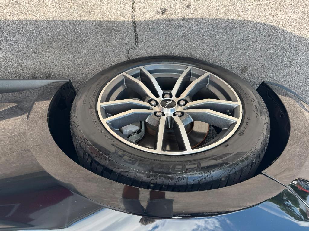 2015 Ford Mustang - $17,995