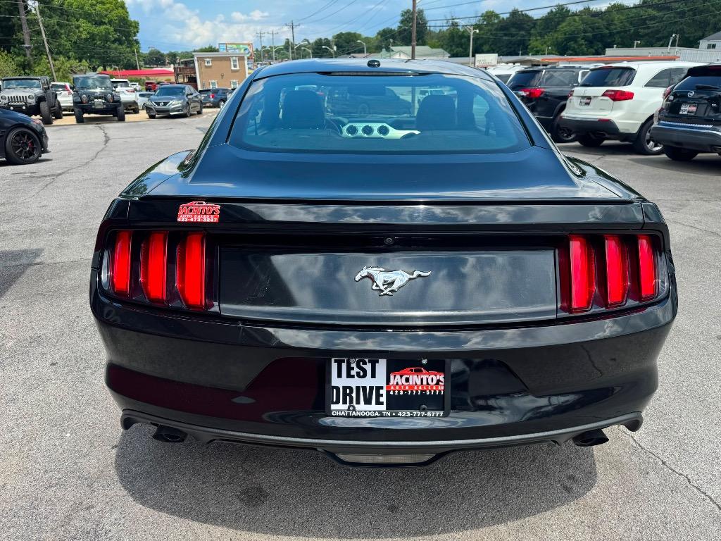 2015 Ford Mustang - $17,995