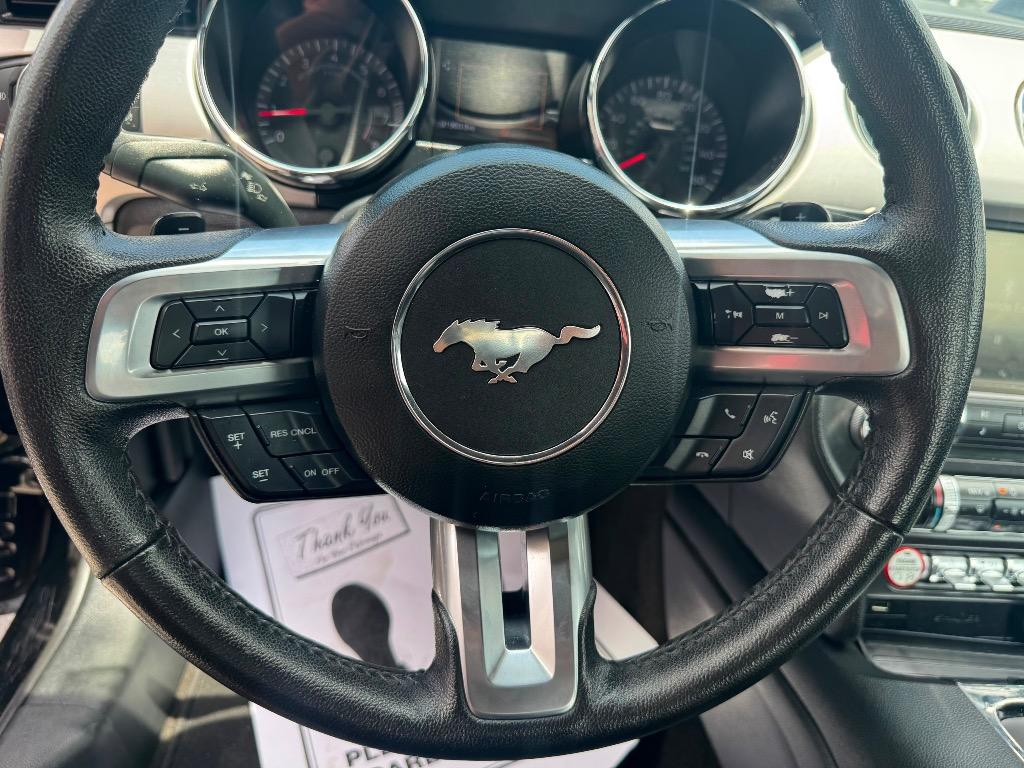 2015 Ford Mustang - $17,995