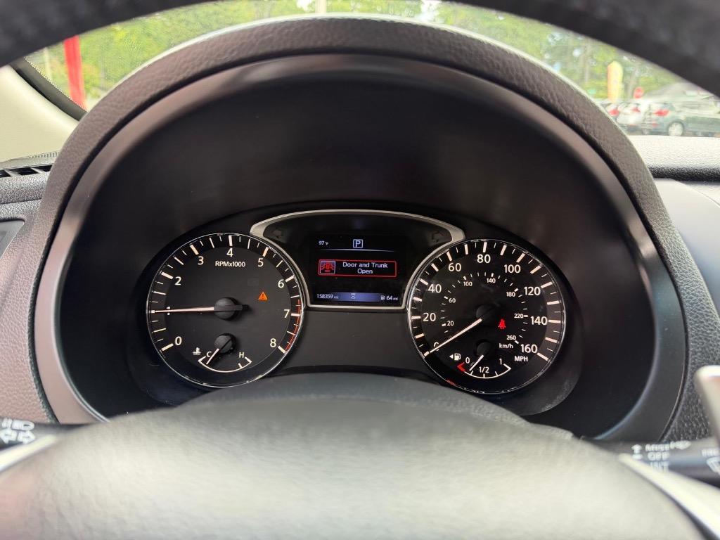 2018 Nissan Altima - $10,995
