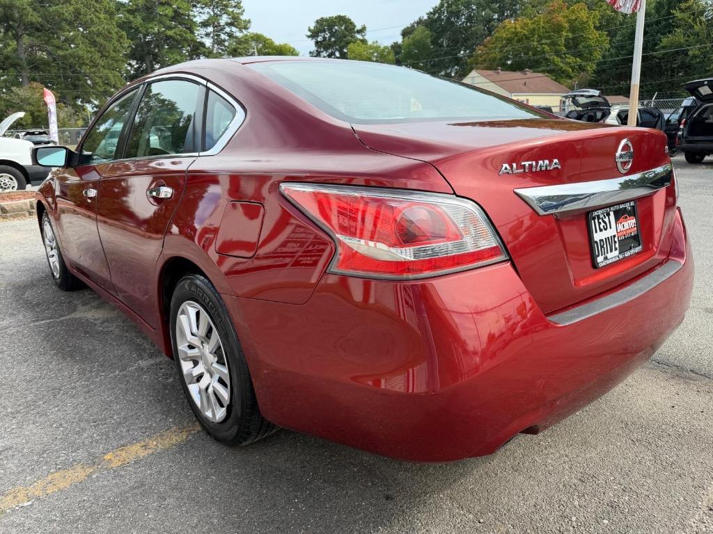 2015 Nissan Altima - $8,995