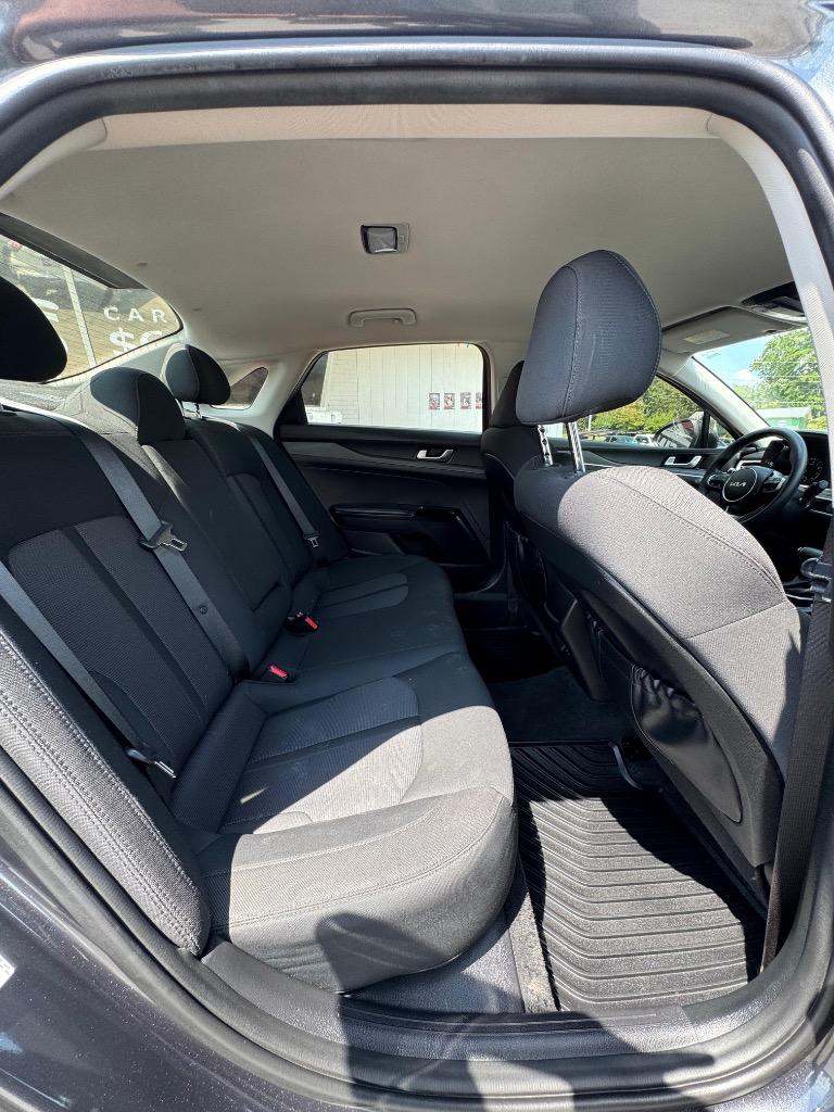 2022 Kia K5 - $17,995
