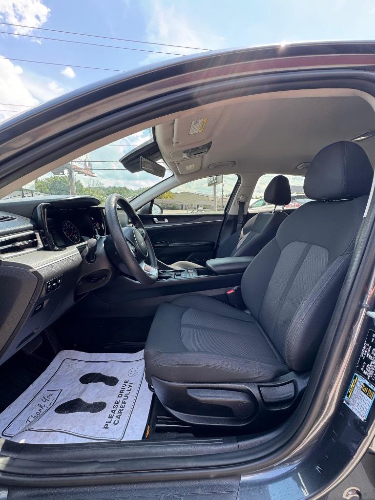 2022 Kia K5 - $17,995