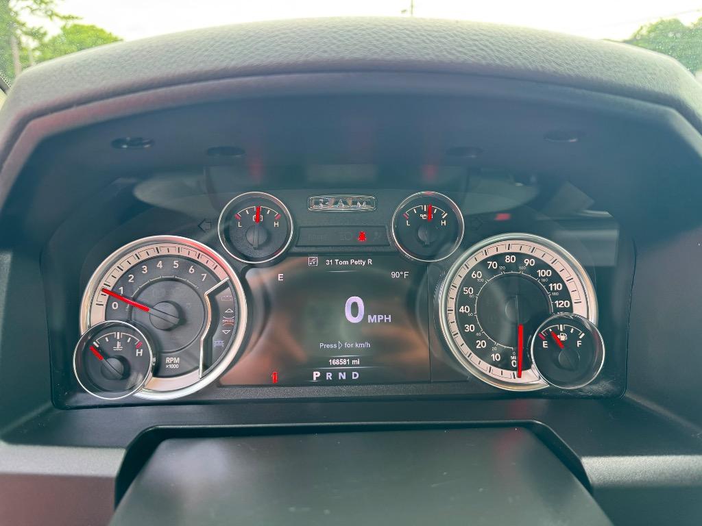 2017 Ram 1500 - $15,995