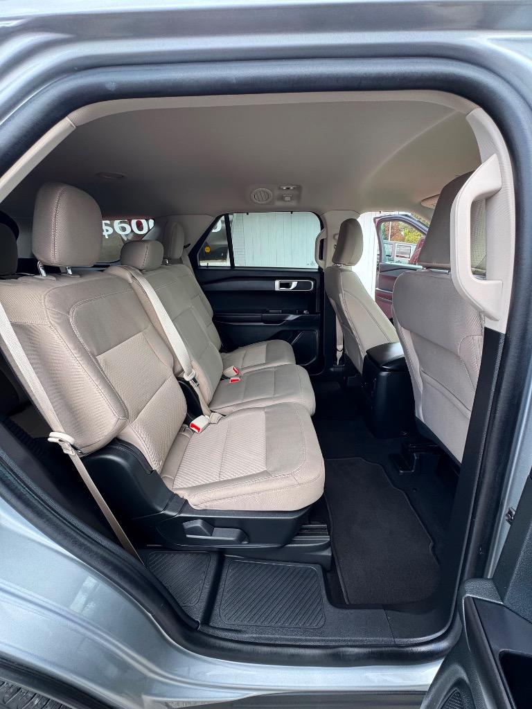 2023 Ford Explorer - $18,995