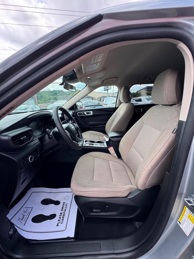 2023 Ford Explorer - $18,995