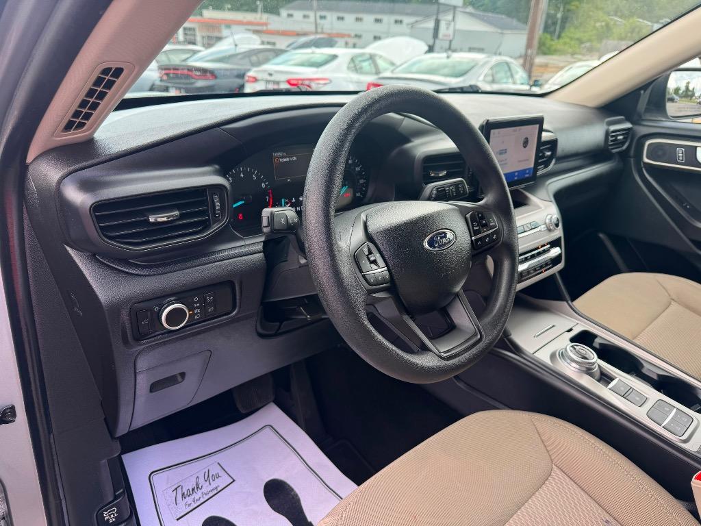 2023 Ford Explorer - $18,995