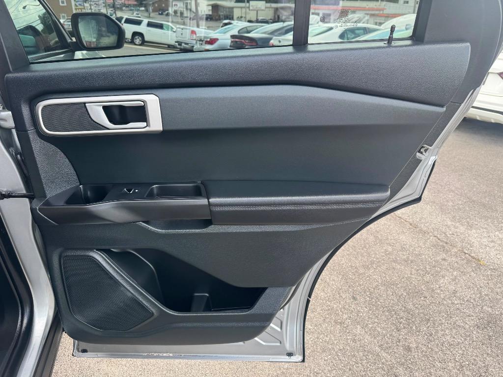 2023 Ford Explorer - $18,995