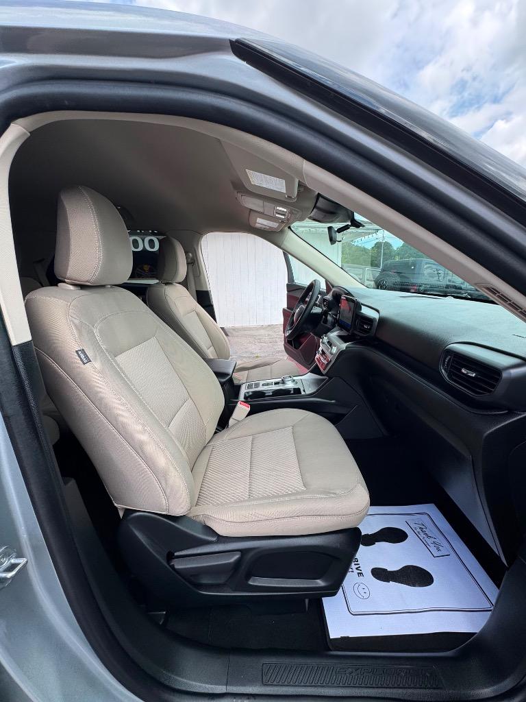 2023 Ford Explorer - $18,995