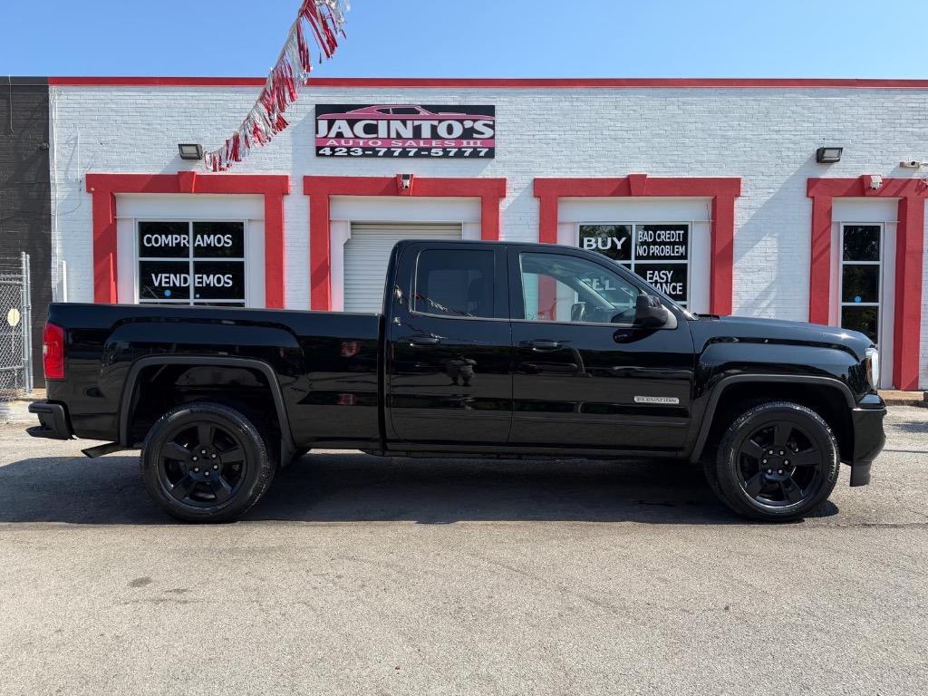 2017 GMC Sierra - $15,995