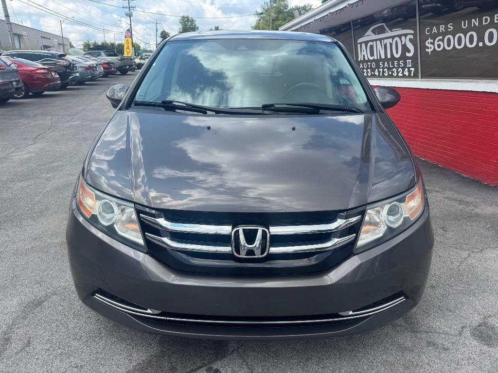 2015 Honda Odyssey - $11,995