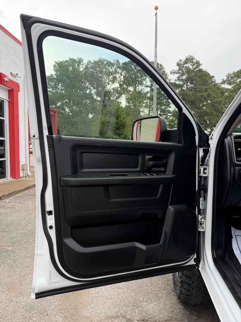 2020 Ram 2500 - $30,995