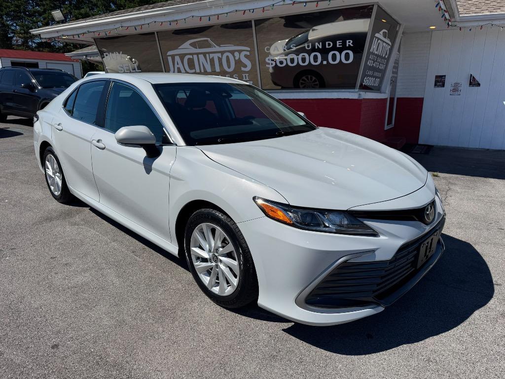 2023 Toyota Camry - $25,995