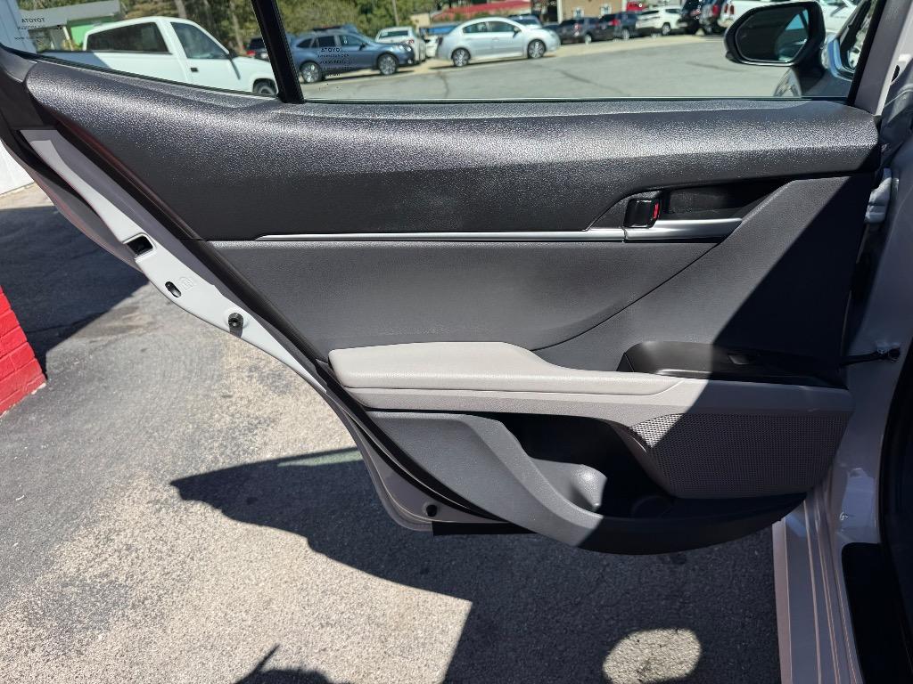 2023 Toyota Camry - $25,995