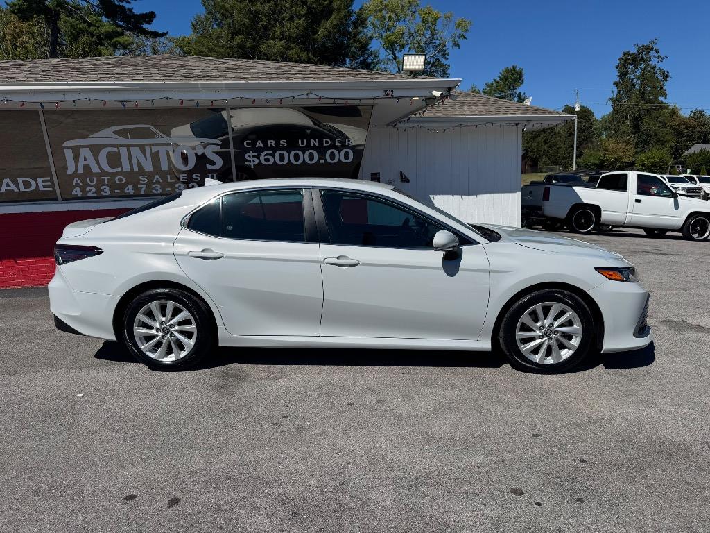 2023 Toyota Camry - $25,995