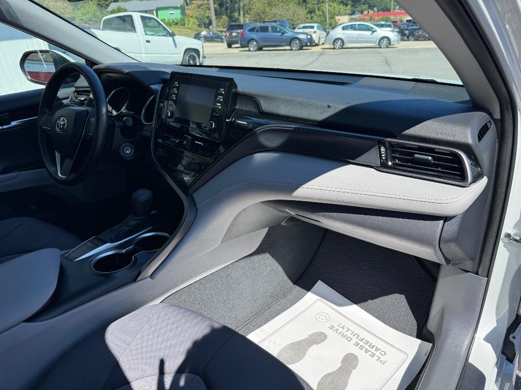 2023 Toyota Camry - $25,995