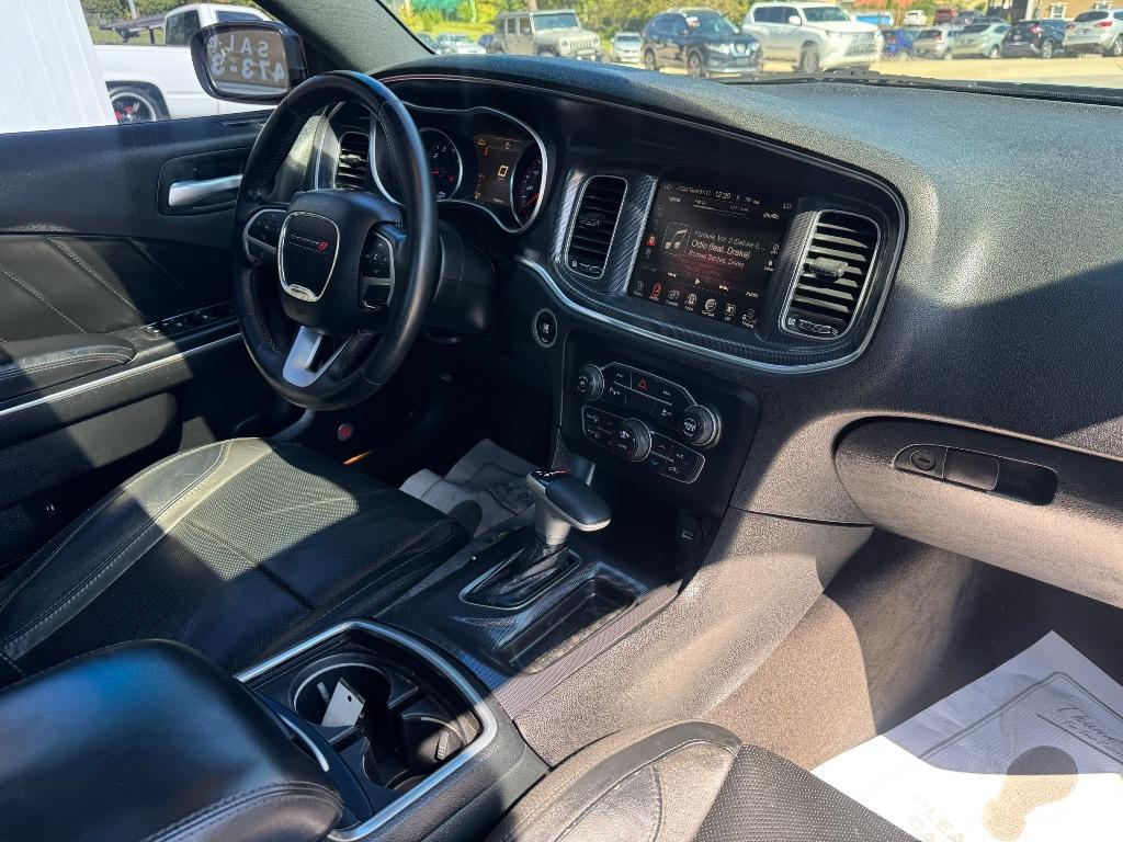 2015 Dodge Charger - $12,995