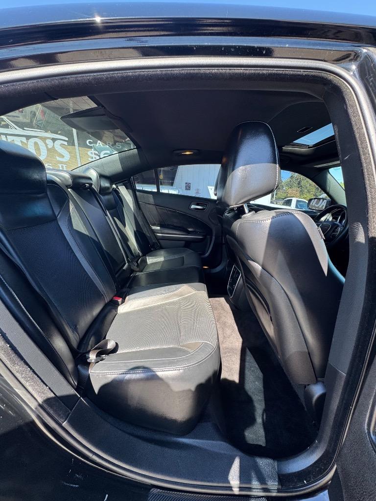 2015 Dodge Charger - $12,995