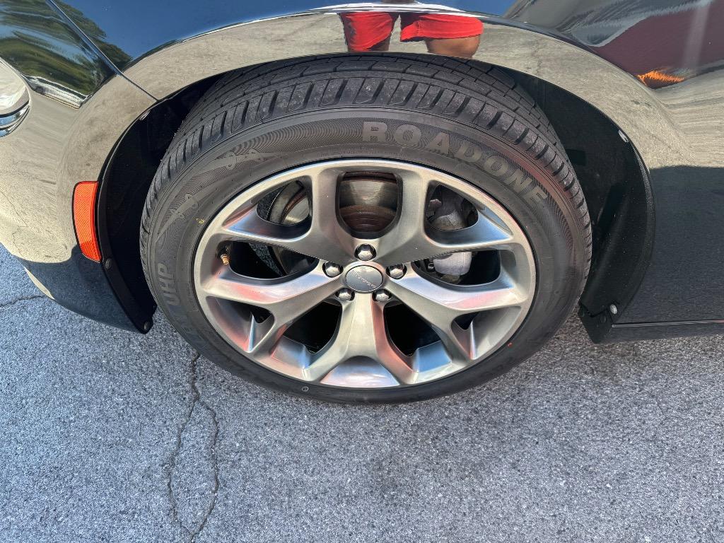 2015 Dodge Charger - $12,995