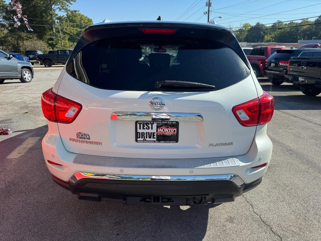 2017 Nissan Pathfinder - $12,995