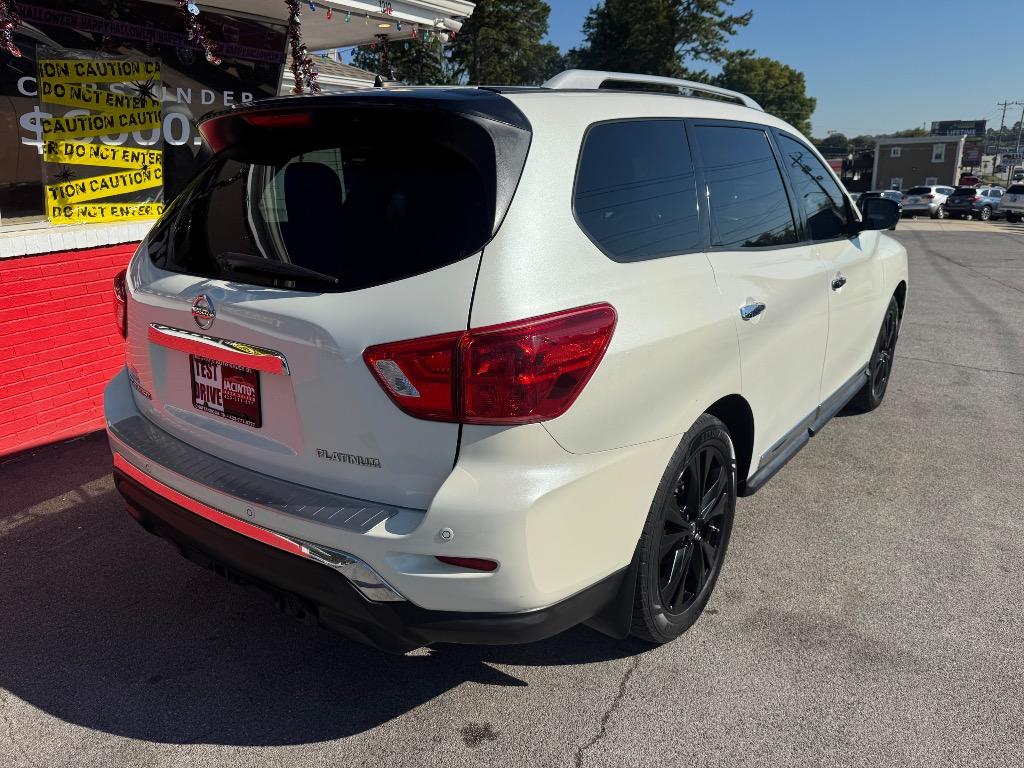 2017 Nissan Pathfinder - $12,995