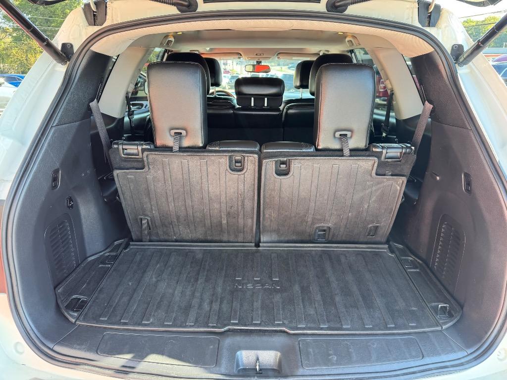 2017 Nissan Pathfinder - $12,995