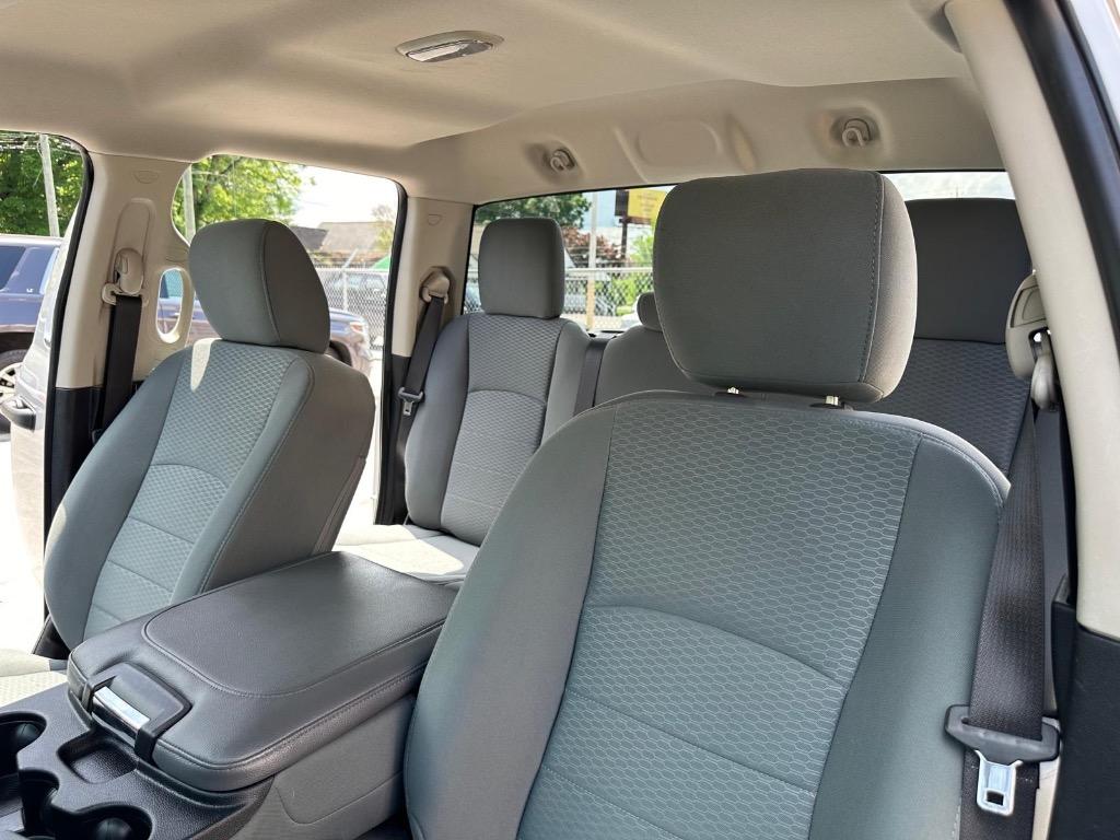2015 RAM 1500 Tradesman photo