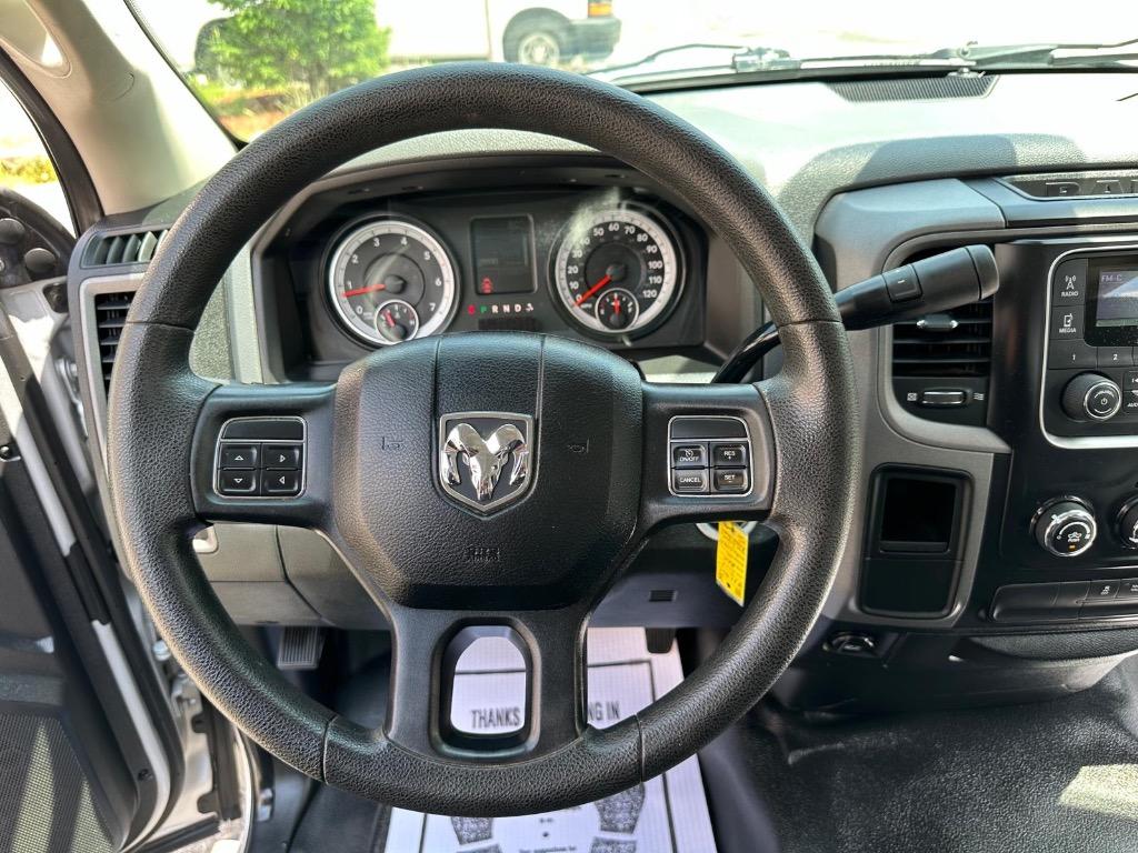 2015 RAM 1500 Tradesman photo