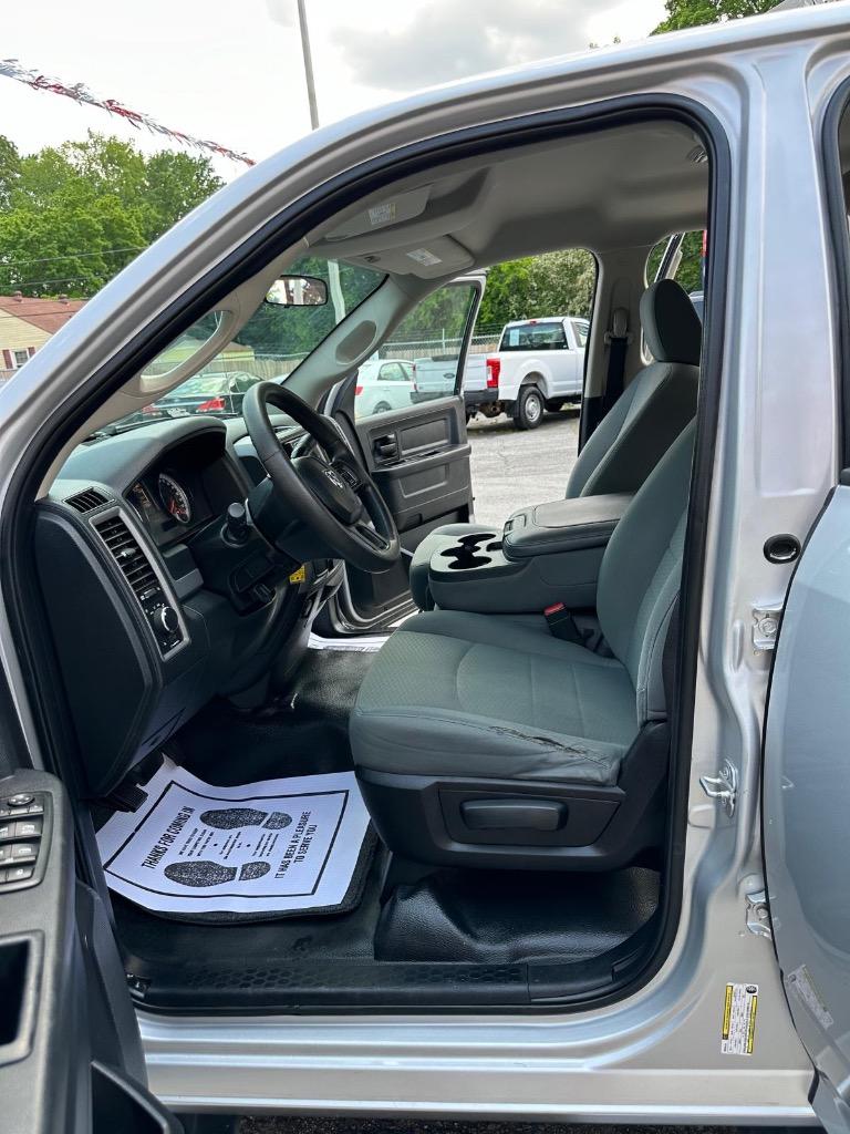 2015 RAM 1500 Tradesman photo