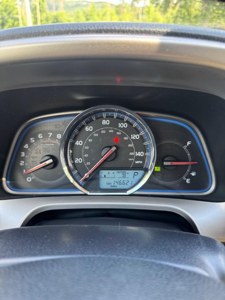 2013 Toyota RAV4 - $11,000
