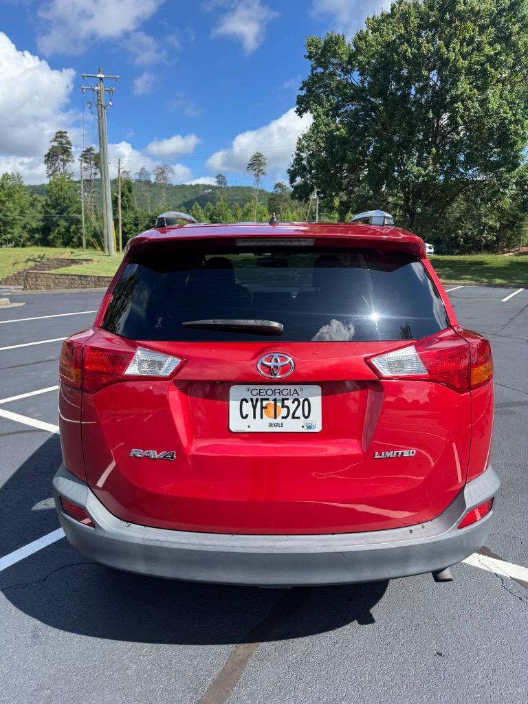 2013 Toyota RAV4 - $11,000