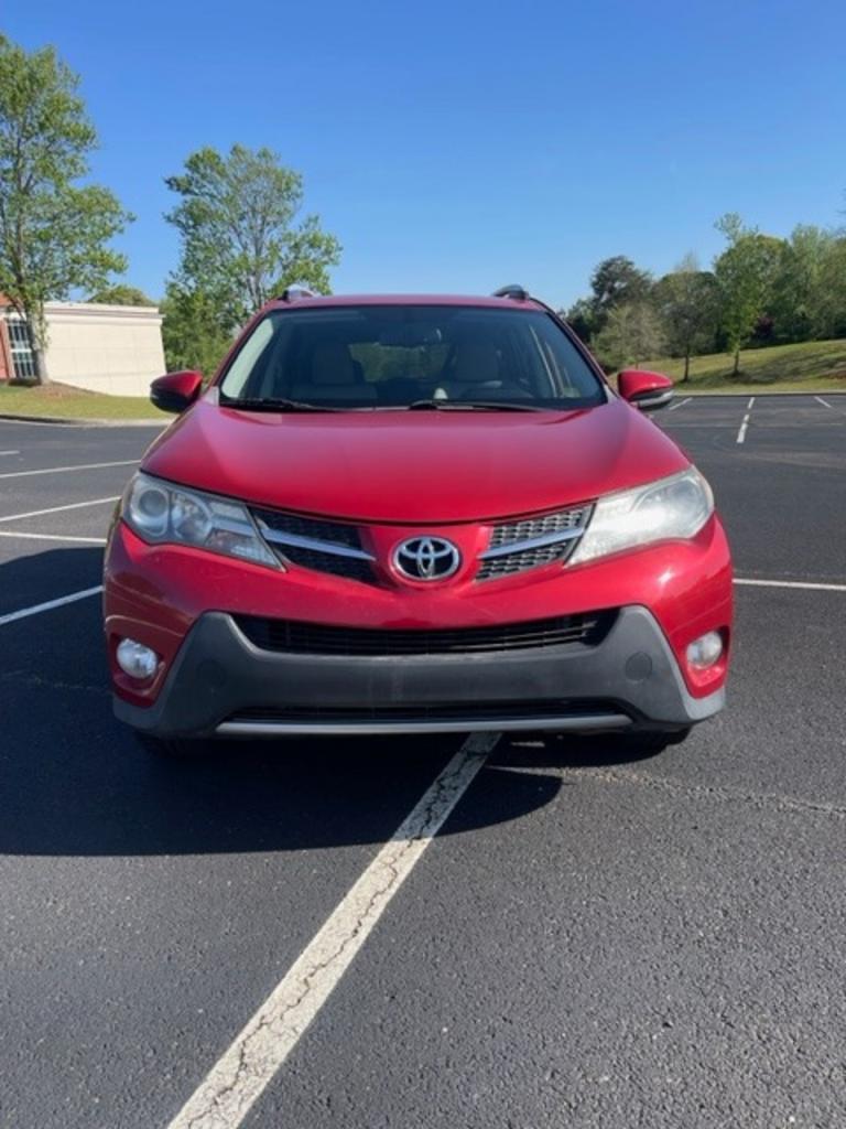 2013 Toyota RAV4 - $11,000